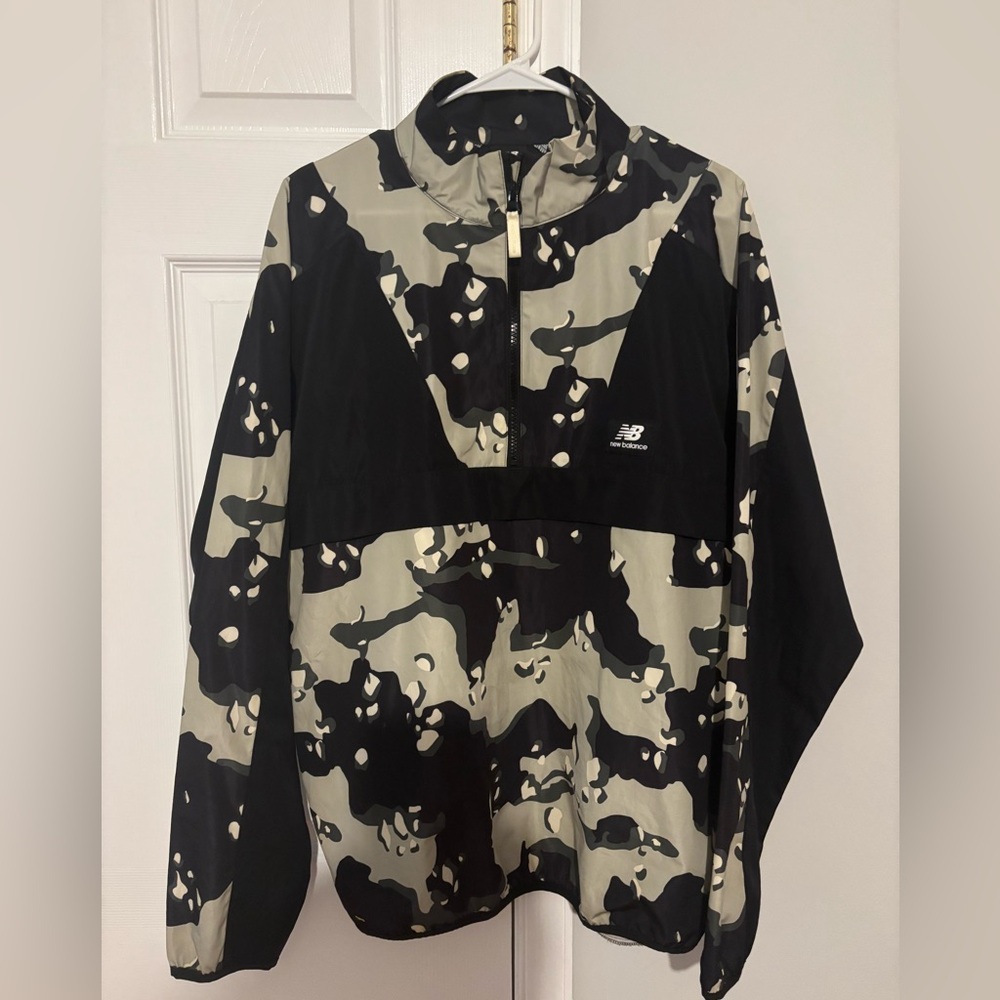 Wind Breaker Pull Over